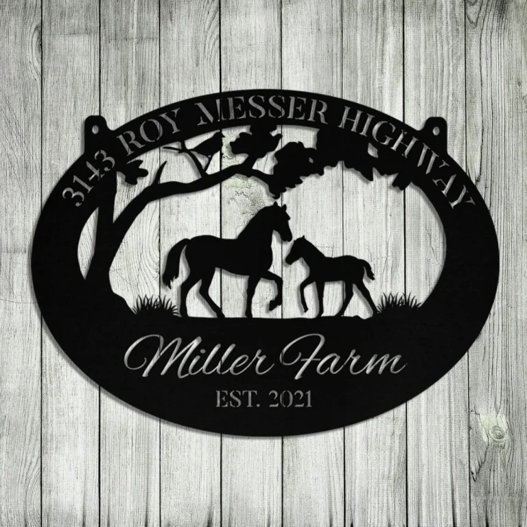 Personalized Metal Horse Sign Monogram, Custom Farm, Stable, Acres, Wall Decor Art Gift (no Chains)