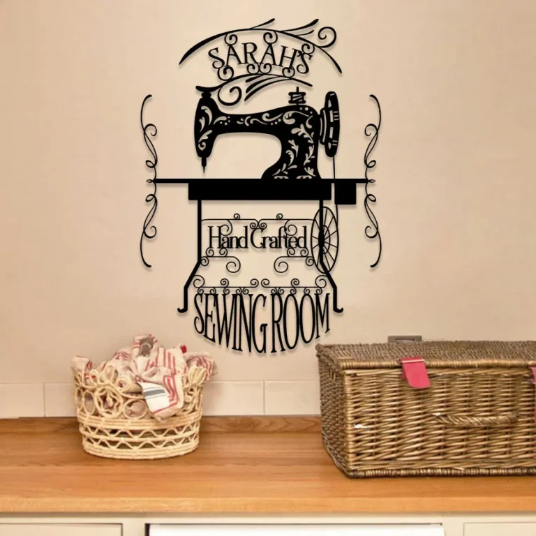 Sewing Machine Metal Sign, Quilting, Seamstress, Tailor Room Metal Art