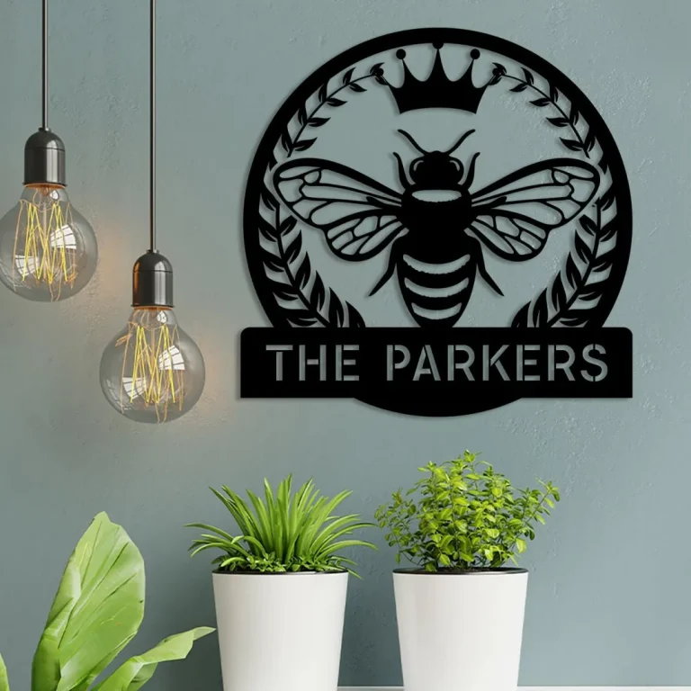 Custom Family Name Bee Metal Art, Beekeeper Wall Hanging