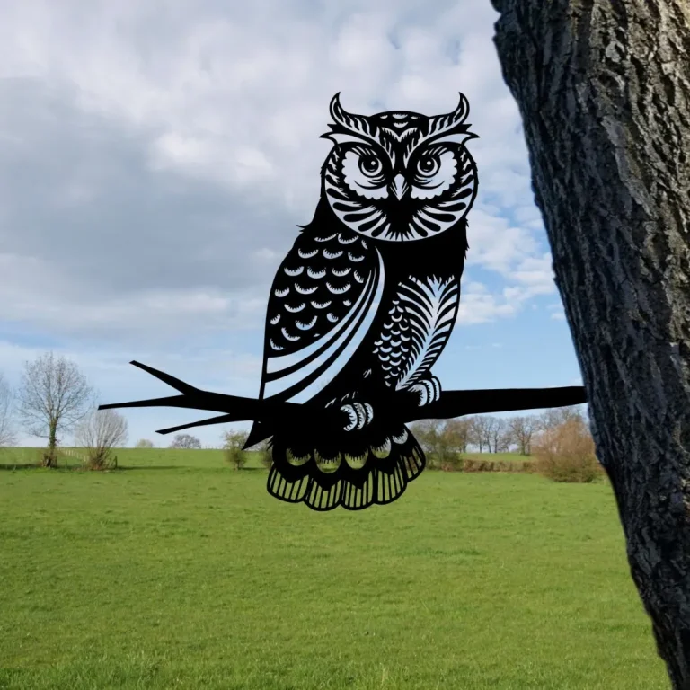 Owl Metal Tree Stake, Wildlife Animal Steel Art