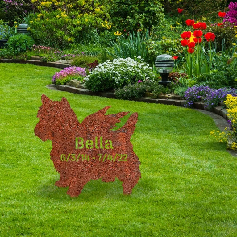 Personalized Memorial Yorkshire Terrier Dog Rusty Metal Garden Decor, Yorkshire Terrier, Yorkies Artwork For Mom
