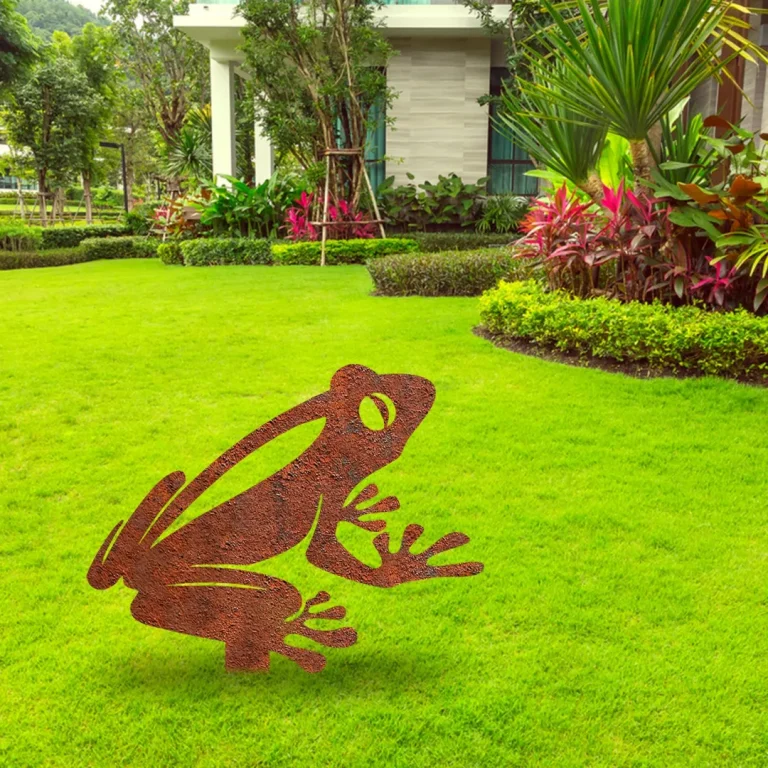 Rusted Frog Metal Garden Sign, Frog Steel Accent