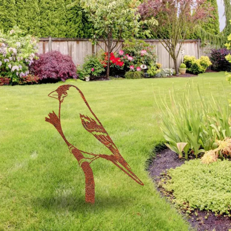 Rustic Goldfinch Bird Metal Garden Decoration, Finch Iron Artwork