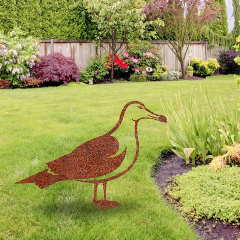 Rusted Seagull Metal Garden Art, Sea Gull Metallic Stake For Beach