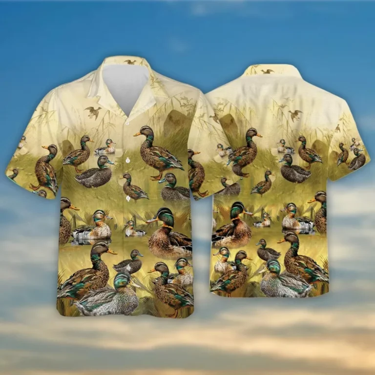 Grass Ducks Mens Hawaiian Shirt, Vintage Mallard Ducks Hawaiian Shirts, Casual Short Sleeve Button Down Hawaiian Shirts For Men, Gift For Duck Lovers