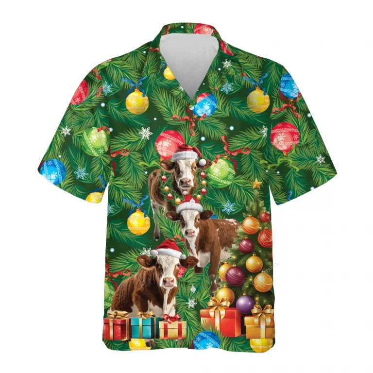 Wreath Shorthorn Cow Christmas Hawaiian Shirts, Christmas Tree Hawaiian Beach Shirt, Cow Lover Button Down Short Sleeve Shirts, Xmas Gifts Aloha Shirt