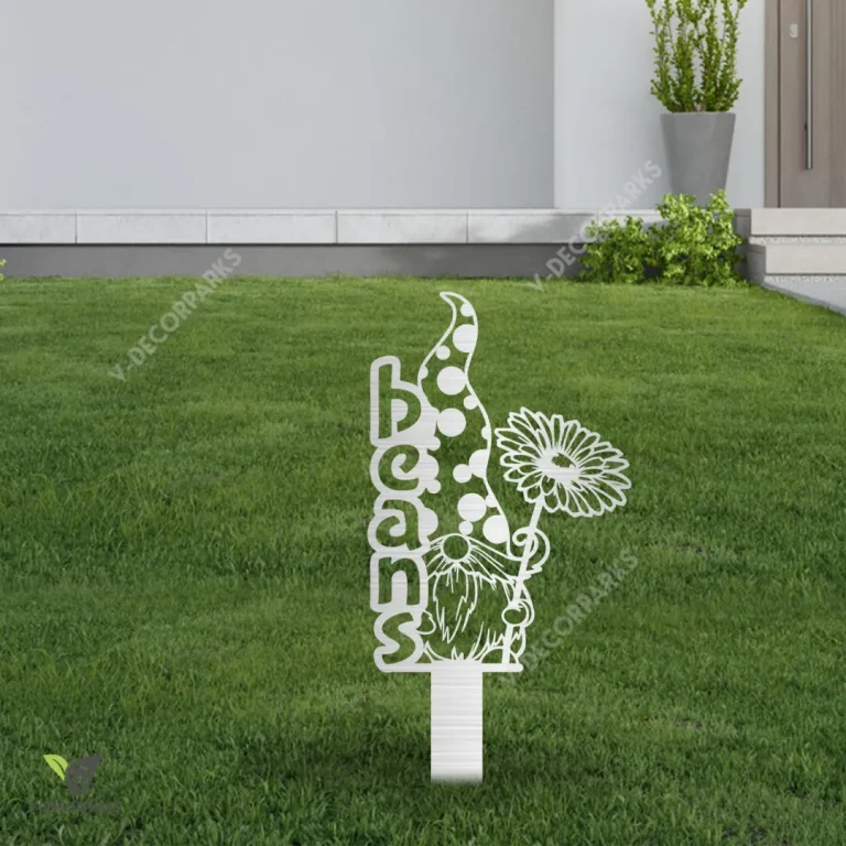 Beans Gnome Holding Sunflower Metal Garden Decoration, Beans Sunflower Vegetables Markers Steel Stake Metal Sign