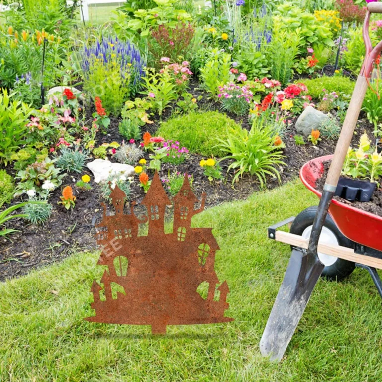 Rusted Halloween Castle Metal Garden Decoration, Ghost Castle Steel Artwork