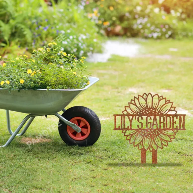 Custom Name Sunflower Rusted Metal Garden Decoration, Sunflower Art For Wife