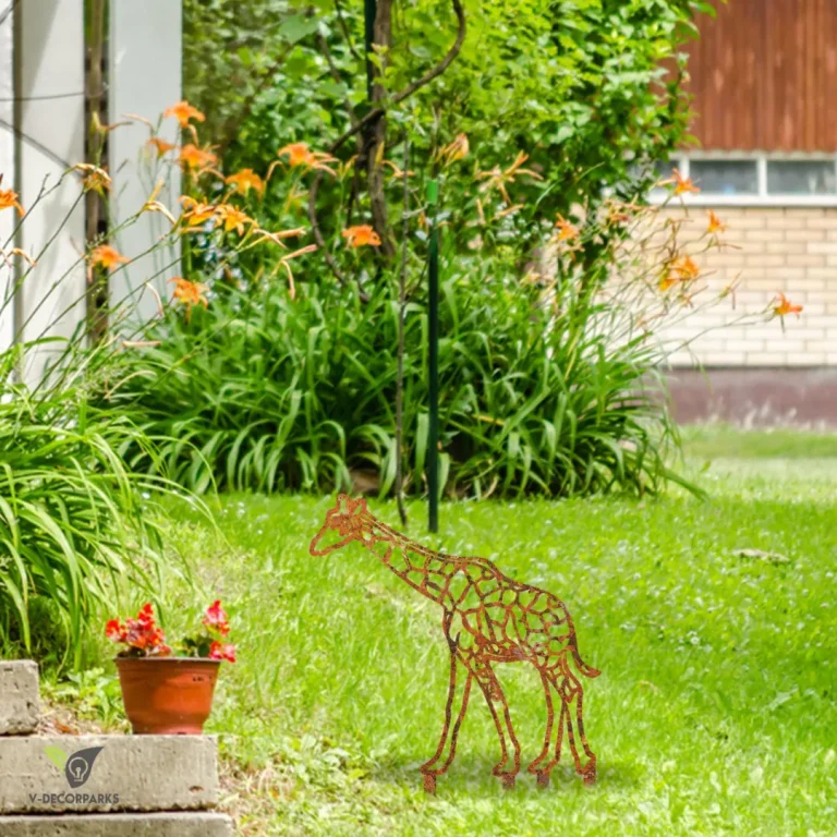 Rusty Giraffe Metal Garden Art Monogram, Giraffe Animal Nursery Decor