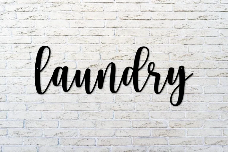 Laundry Metal Sign, Laundry Room Decor, Laundry Word Sign, Bathroom Decor, Metal Word Sign, Laundry Sign, Farmhouse Decor