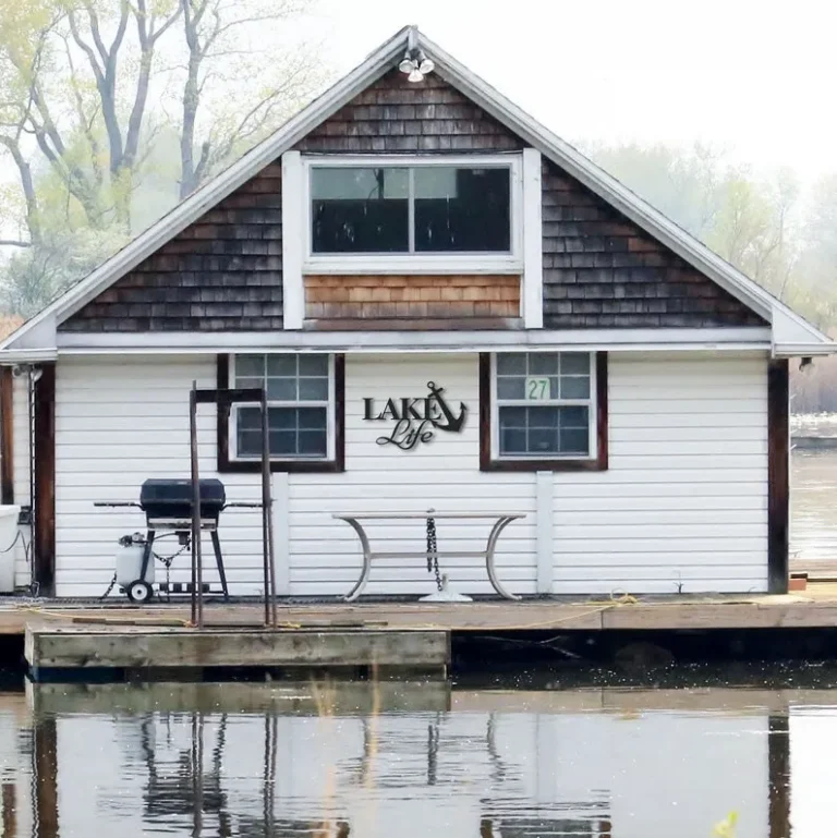 Lake Life Anchor Metal Wall Sign, Lakehouse Decor, Lake House Wall Art, Decorative Accent Weatherproof Metal Art Wall Sign