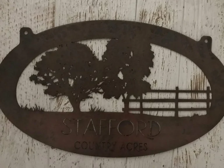 Large Metal Sign With Tree , Fence Customized With Your Name, Metal Wall Art, Metal House Sign