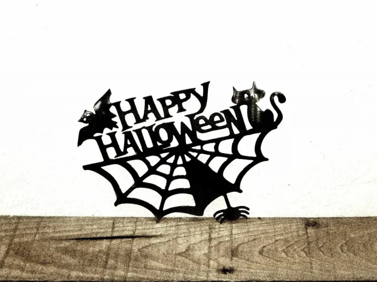Metal Happy Halloween Sign With Spider Web Bat And Cat - Metal Word Art Halloween Decor - Front Door Hanger - Halloween Entryway Decor