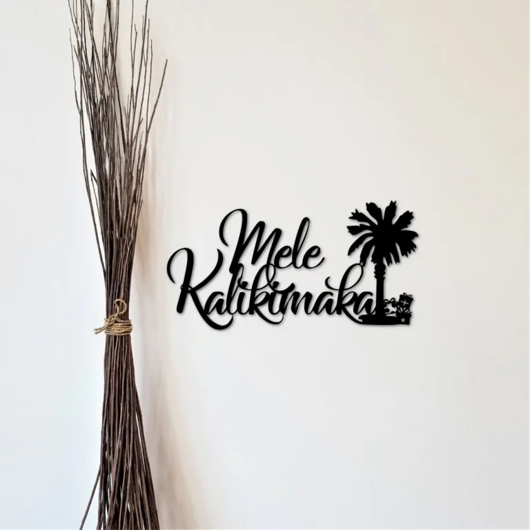 Mele Kalikimaka Sign Metal Wall Art - Hawaiian Merry Christmas Sign - Hawaii Decor - Island Art - Christmas Decor