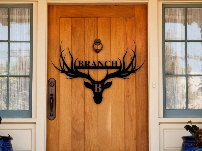 Deer Last Name Sign, Metal Deer Sign, Antler Wall Sign, Hunting Present, Man Gift, Deer Family Name Sign, Hunter Valentines Gift, Camp Sign