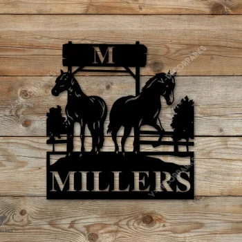 Horse Last Name Sign, Last Name Metal Sign, Horse Lover Gift, Horse Wall Decor, Horse Metal Sign, Metal Horse Sign, Personalized Family Name