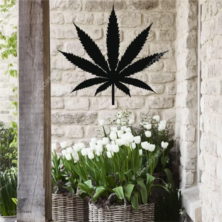 Cannabis Wall Art, Metal Wall Decor, Metal Wall Hangings, Home Living Room Decoration, Cannabis Leaf Decor