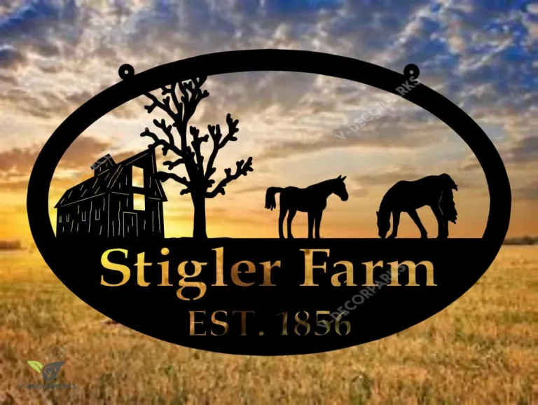 Metal Farm Sign Barn And Horse - Personalized Family Name Metal Sign - Housewarming Gift - Wedding Gift - Personalized Gift - Metal Wall Art