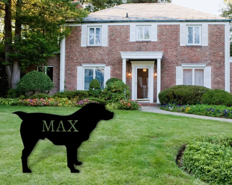 Asian Sheep Dog Sign, Front Yard Dog Sign, Front Yard Sign, Asian Sheep Dog Metal Sign, Dog Lover Sign, Pet Owner Gift, Sheep Dog