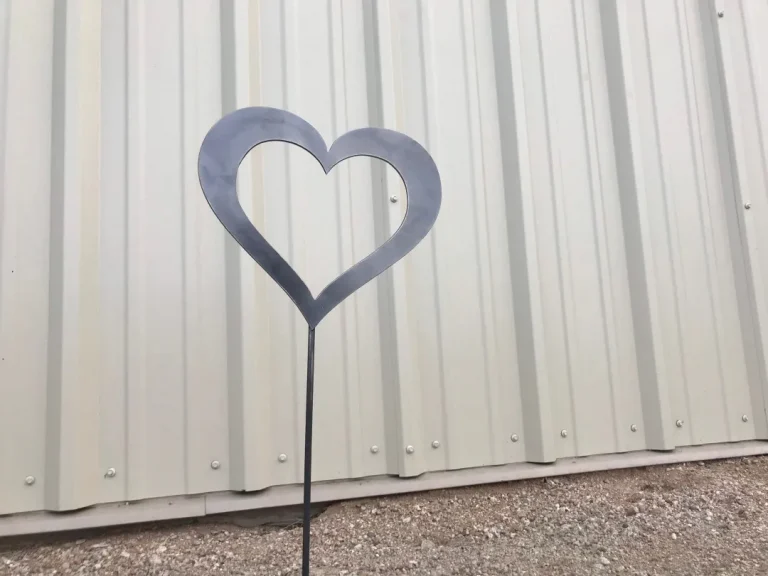 Heart Garden Stake, Metal Heart Garden Stake, Steel Garden Stake, Steel Gardening Decor, Heart