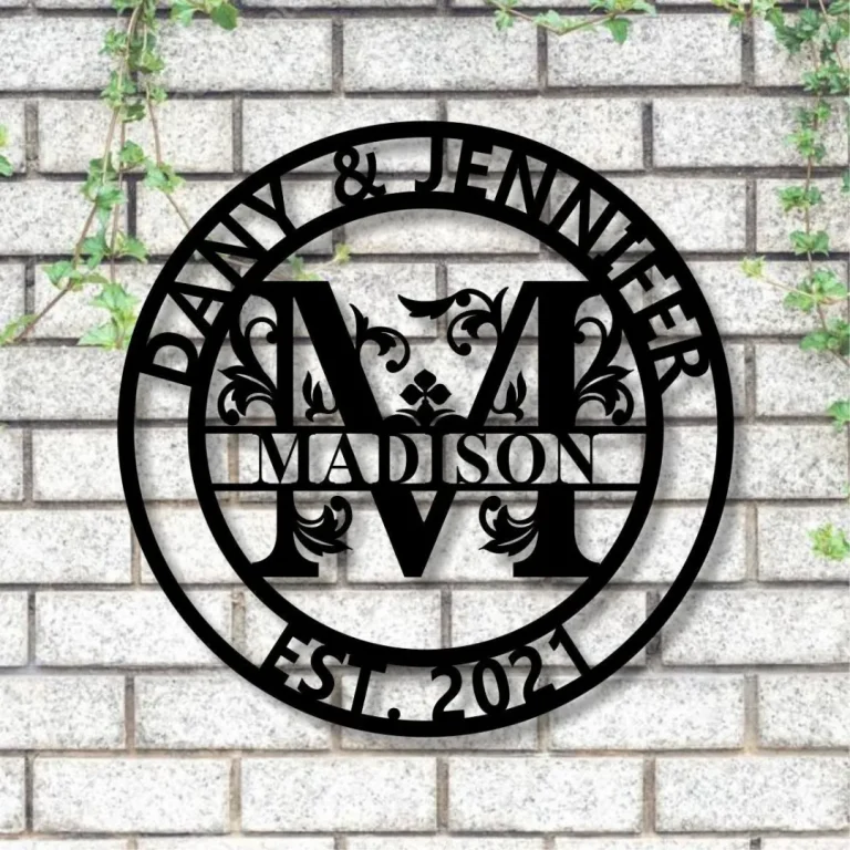 Personalized Metal Family Name Sign, Family Name Door Hanger, Family Name Wedding Gifts, Housewarming Gift, Metal Last Name Sign,