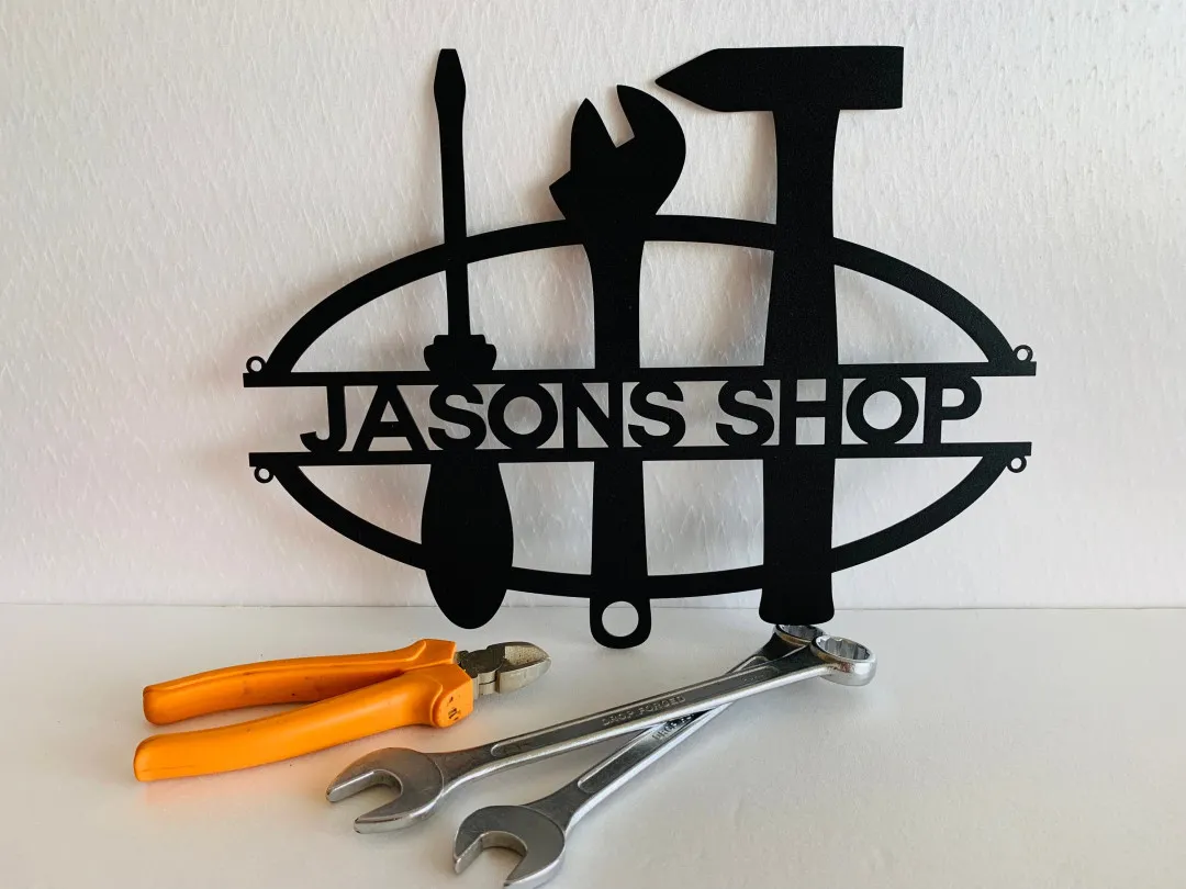 il_fullxfull.3169403194_ch21.webp Personalized Metal Garage Sign Custom Name Work Shop Metal Wall Art Housewarming Home House Decor Man Cave Dad's Grandpas Gift For Mechanic