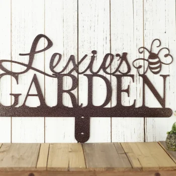 Garden Sign, Name Sign, Metal Name Sign, Gift For Her, Mothers Day Gift, Metal Art, Metal Decor, Garden Decor, Bumble Bee, Sign