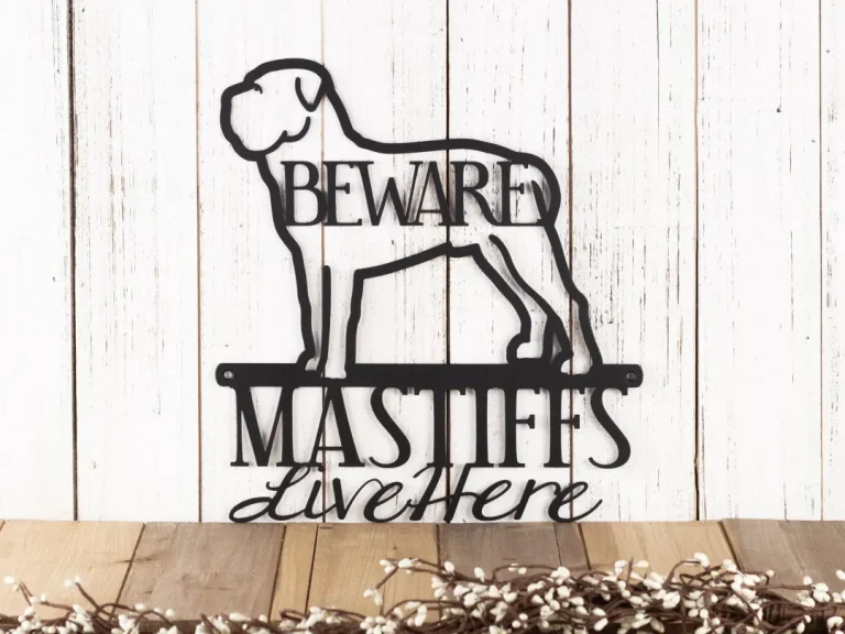 Bull Mastiffs Live Here Metal Sign - Black, Metal Wall Art, Bull Mastiff, Mastiff, Outdoor Sign