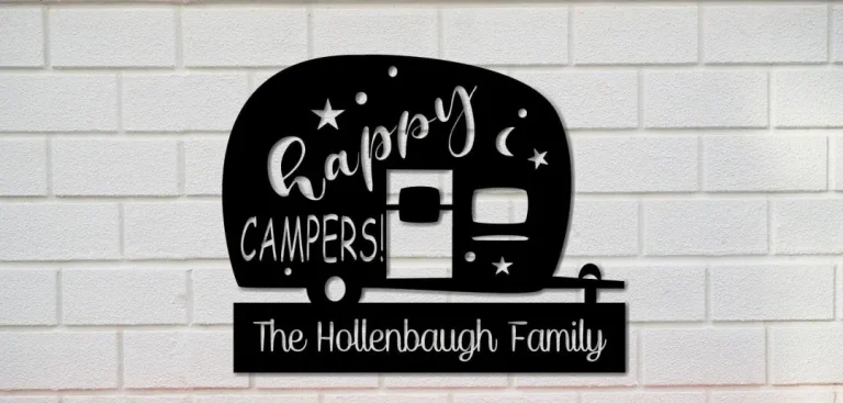 Happy Camper - Caravan Metal - Camper Metal Sign - Summer Metal Sign - Outdoor Metal - Custom Family Name Metal Sign - Housewarming Gift
