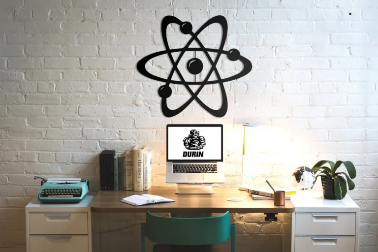 Atom Metal Wall Decor, Physics Wall Art, Metal Sign, Housewarming Gift, Wall Hangings, Lab Wall Design, Home Design, Geometric Wall Art