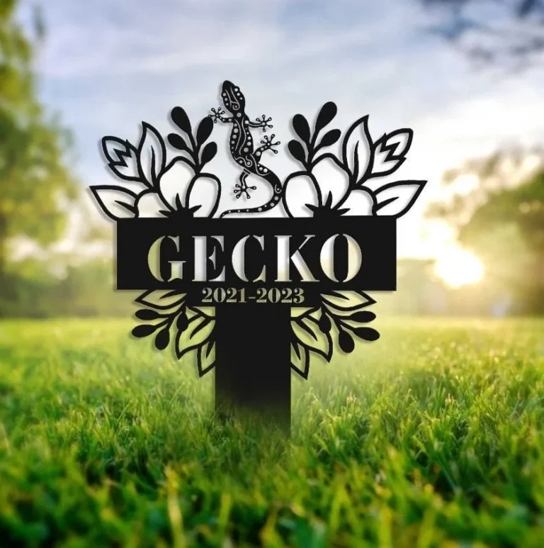 Custom Gecko Memorial Stake, Remembrance Stake, Garden Decor, Floral Gecko, Gecko Metal Stake, Gecko Loss, Sympathy Sign, Grave Marker