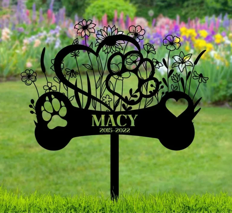 Custom Metal Pet Memorial Stake, Personalized Dog Loss Gift, Garden Stake For Loss Of Pet, Custom Dog Memorial Stake With Heart And Paw