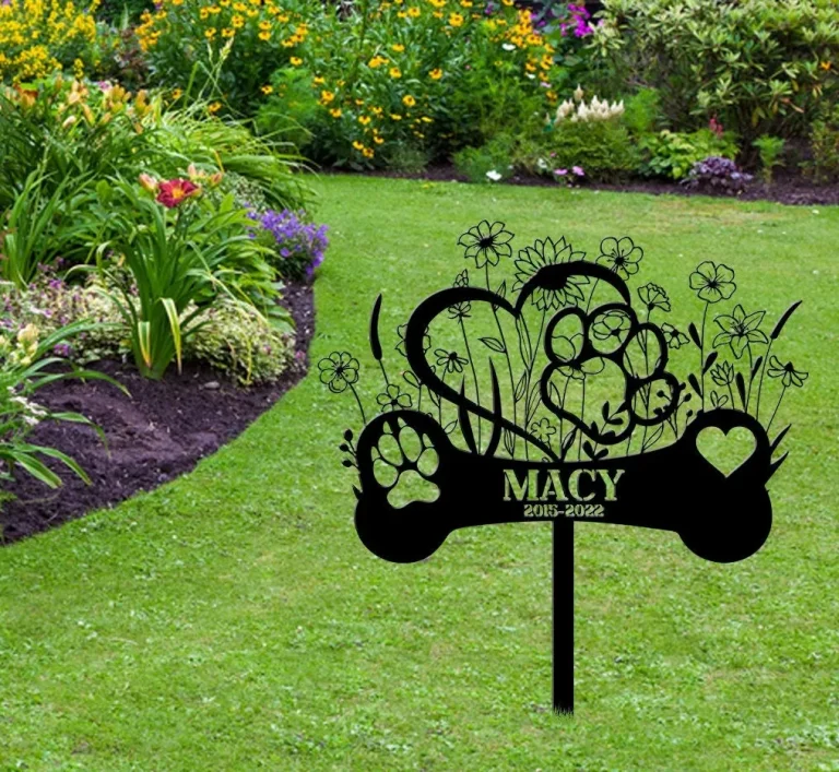 Custom Metal Pet Memorial Stake, Personalized Dog Loss Gift, Garden Stake For Loss Of Pet, Custom Dog Memorial Stake With Heart And Paw