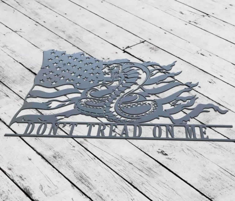 Don't Tread On Me Distressed Flag Metal Sign With Led Light, Custom Snake Flag Wall Decor, Gadsden Flag Wall Art, Snake Decor, 2nd Amendment