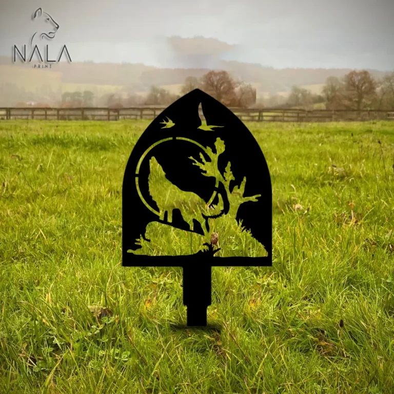 Shovel Wolf Howling At The Moon Metal Yard Sign, Wolf Design Decorative Metal Garden Stake, Yard Sign Stake