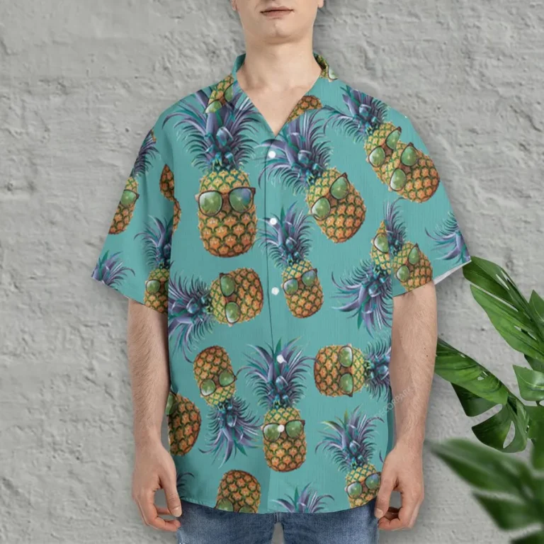 Funny Pineapple Hawaiian Shirts For Men Women, Pineapple Summer Beach Shirts, Tropical Fruits Button Down Short Sleeve Shirts, Casual Aloha Shirts