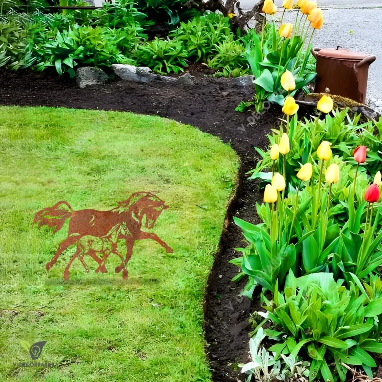 Rustic Horse Mom Walking With Baby Horse Metal Garden Decor, Horse Ranch, Farm Stake