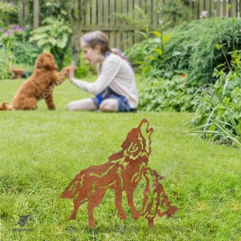 Rusted Mother Wolf With Wolf Kid Metal Garden Decor, Wolf Cabin Decor