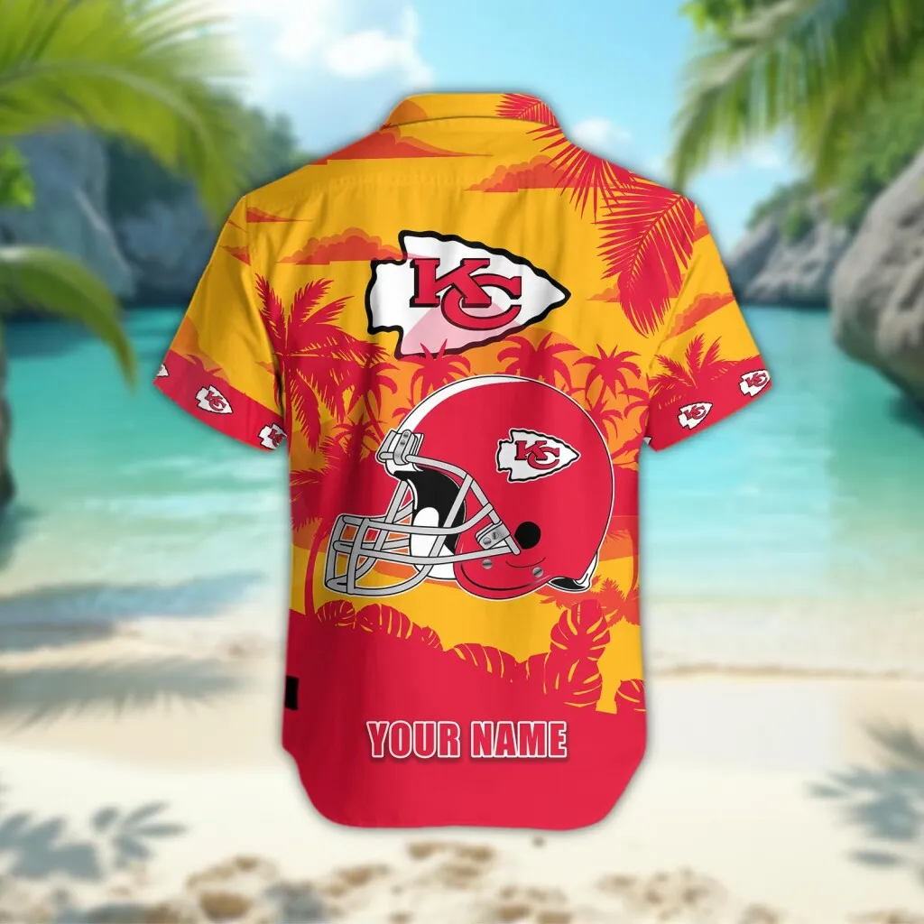 kansas-city-chiefs-personalized-gridiron-warrior-hawaiian-shirt-back.webp